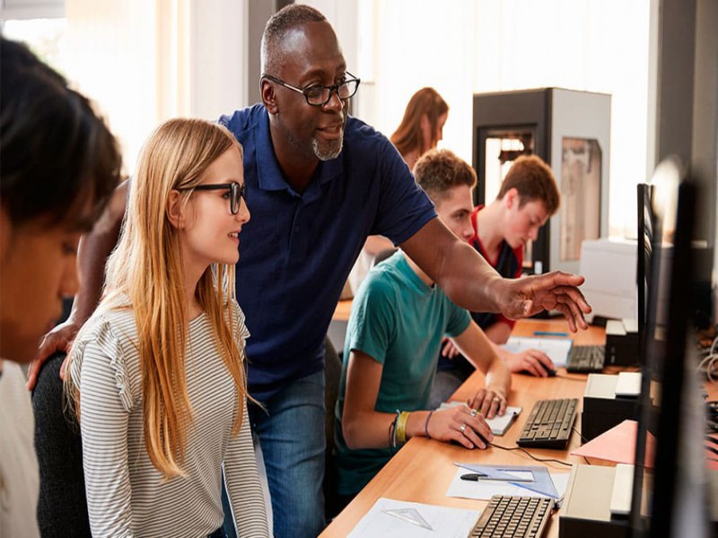 How To Develop Engaging Courses With Gagné’s 9 Events of Instruction